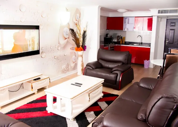 Ivon Suites