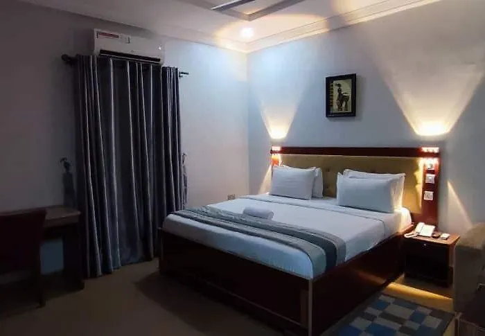 Fibis Hotel