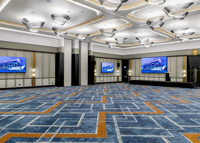 Legend Hotel Lagos Airport, Curio Collection By Hilton