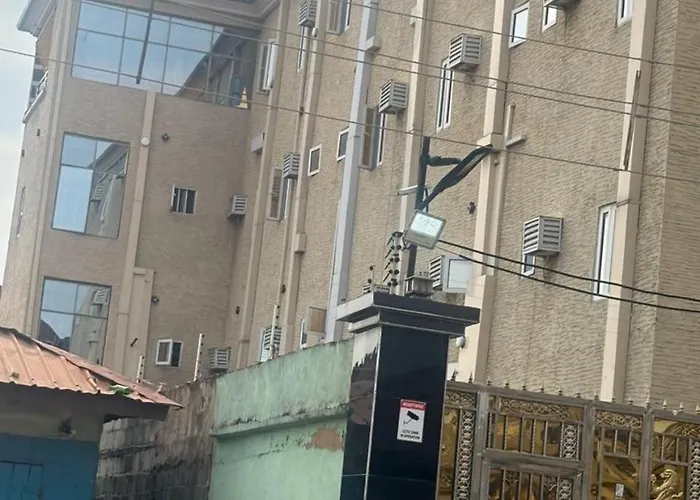 Gentle Tower Hotel And Suites Adekunle